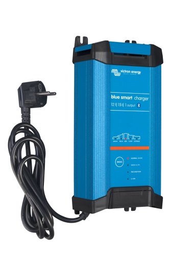 Зарядное устройство Victron Blue Smart IP22 Charger 12V/15A (1)